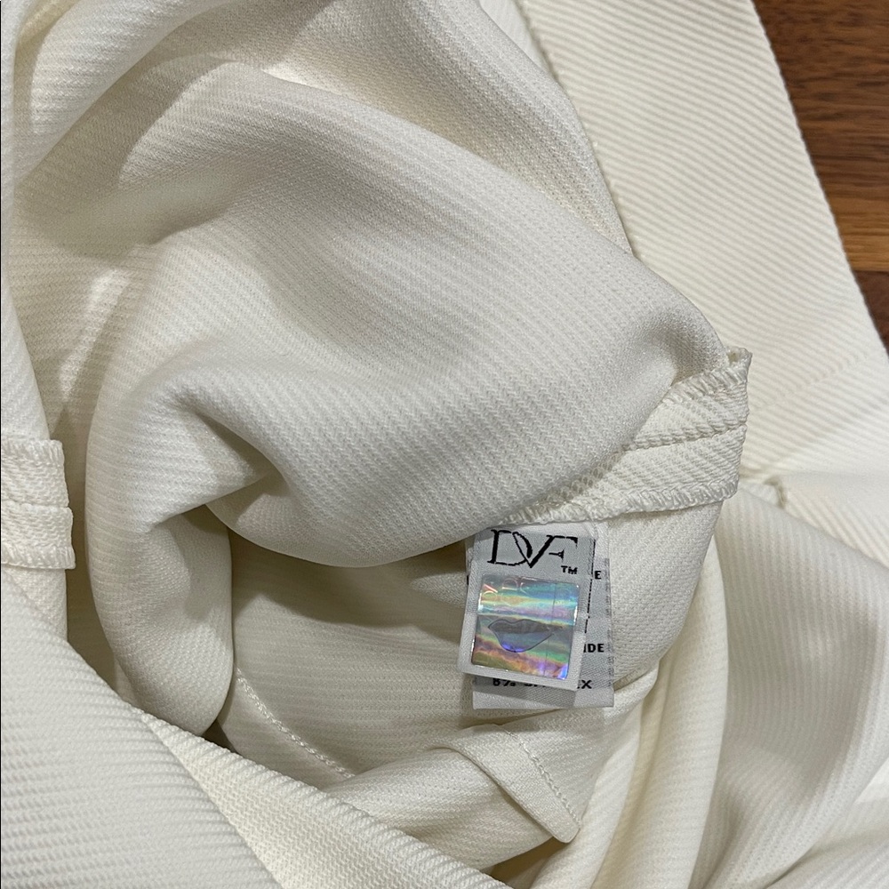 DVF Silk White Dress - Picture 4 of 8